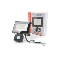 Прожектор ULTRAFLASH LFL-3002S C02 светодиодный, 30Вт, 6500К, IP65, черный