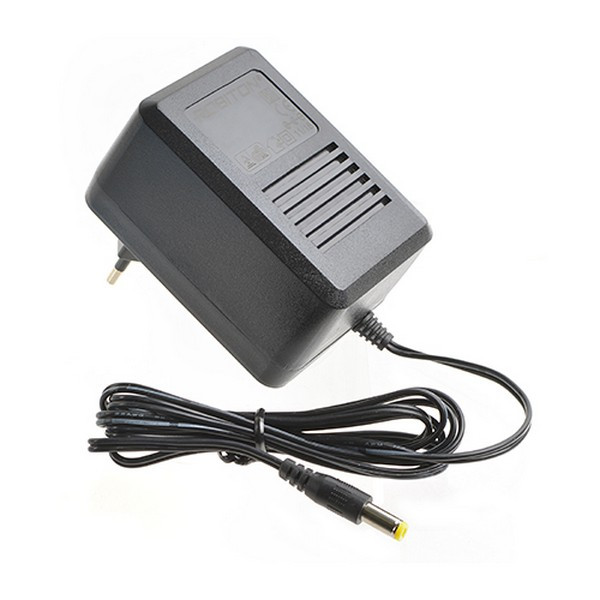 Адаптер/блок питания ROBITON AB12-500S 5,5х2,1/12 (+)